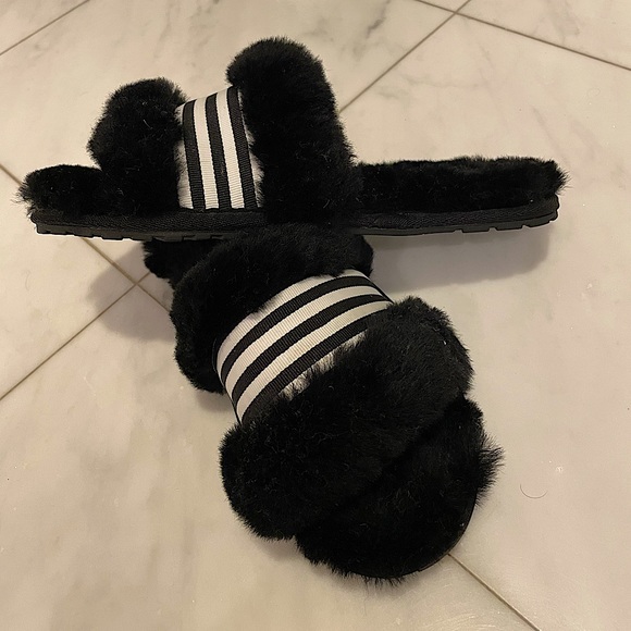 EMU AUSTRALIA - Black and White Slippers - Picture 1 of 3